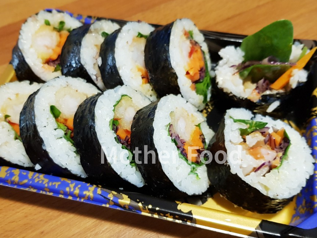 16. Chicken Katsu Kimbap (maki)